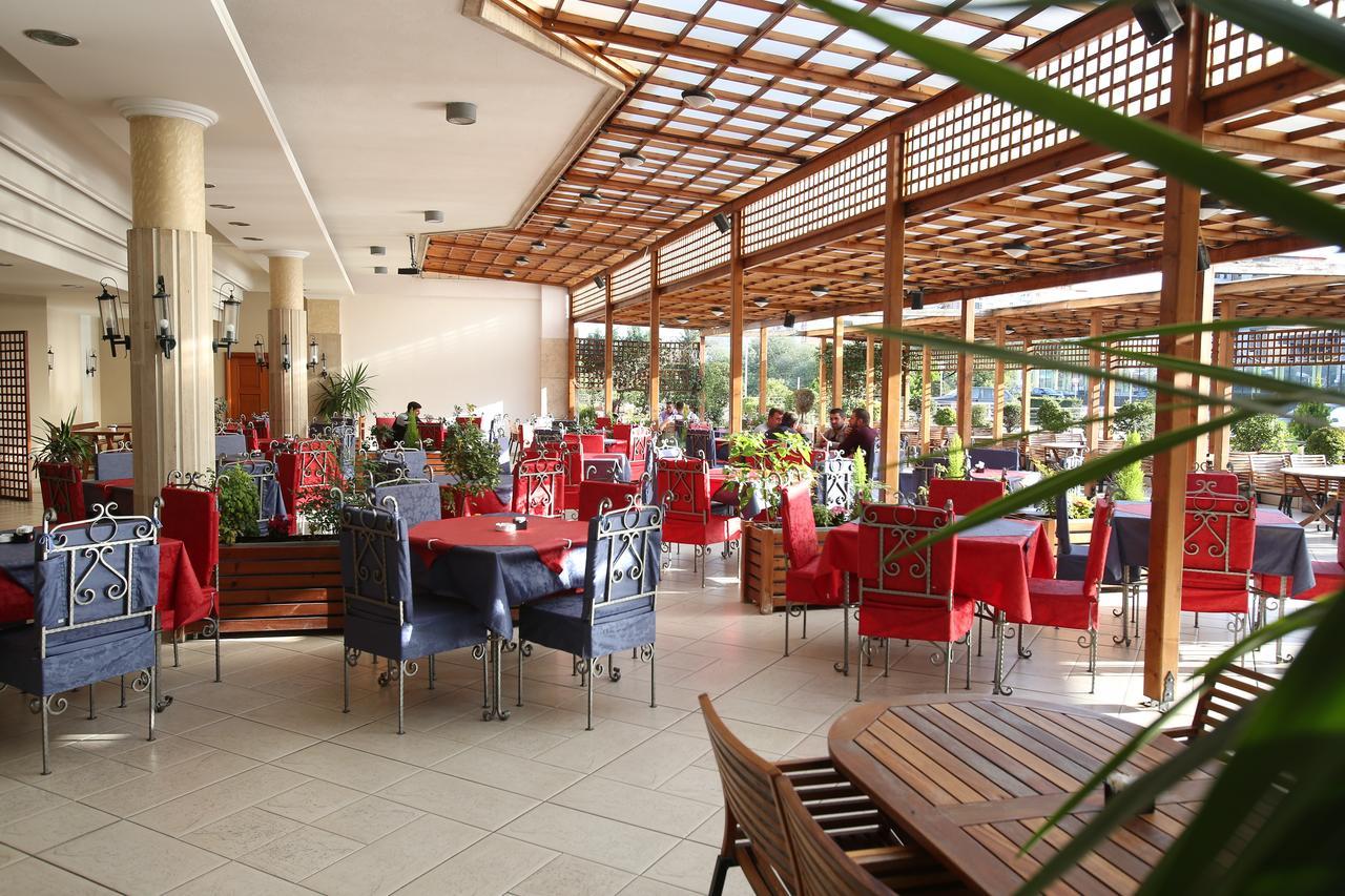 Hotel Continental Vorë Eksteriør bilde